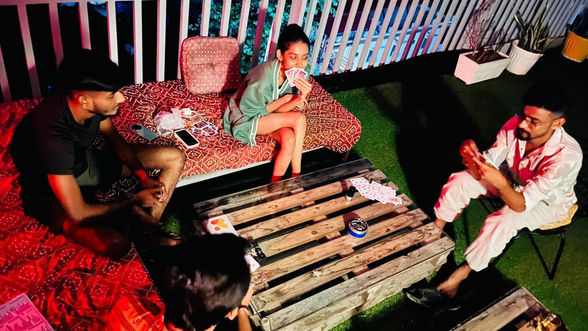 Madpackers Rishikesh Laxman Jhula Hostel Luaran gambar