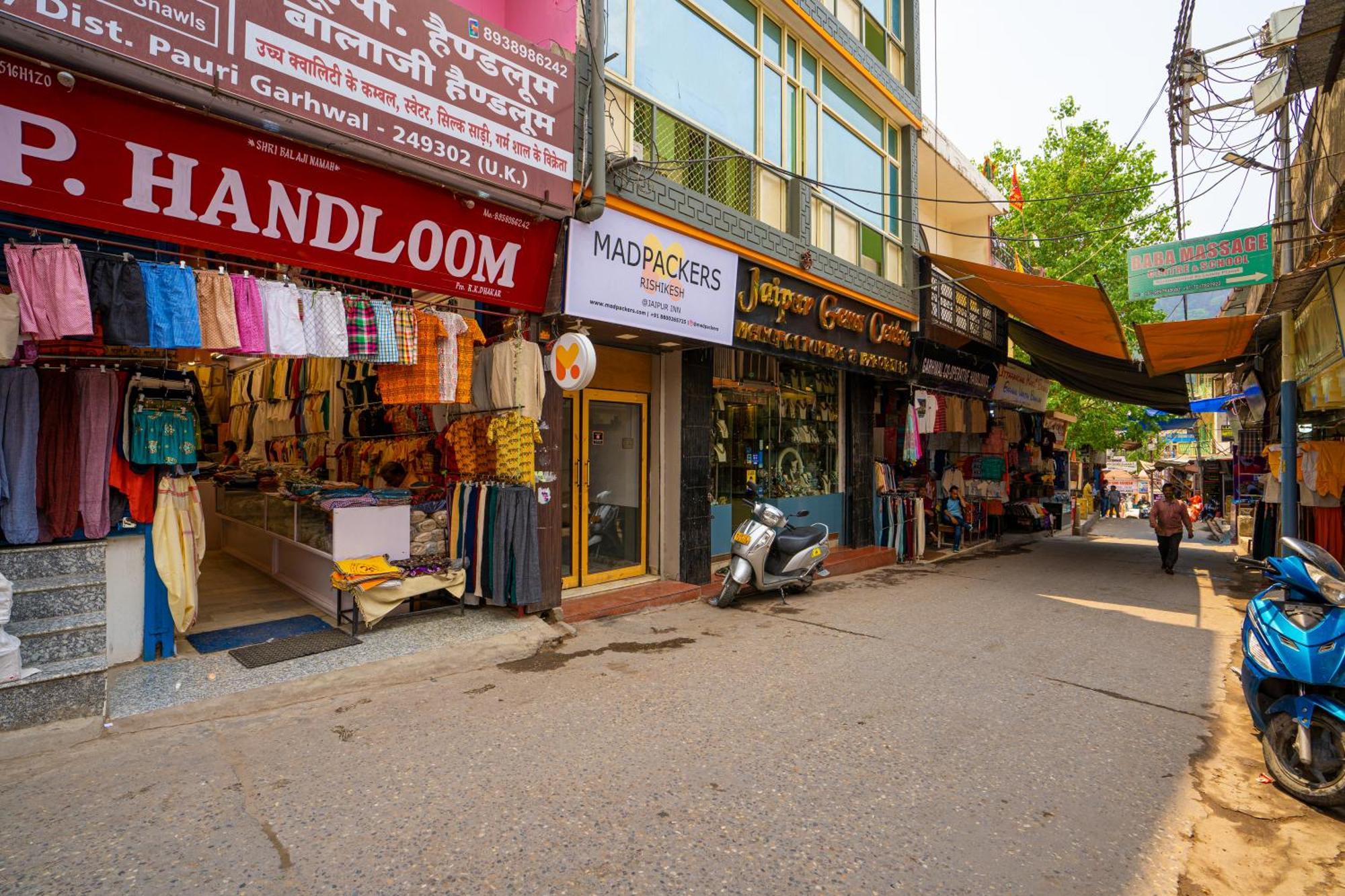 Madpackers Rishikesh Og Hostel Luaran gambar